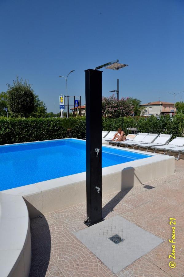 Hotel San Benedetto Peschiera del Garda Exterior photo